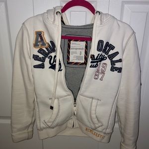 VINTAGE AÉROPOSTALE SWEATER WITH WRITING